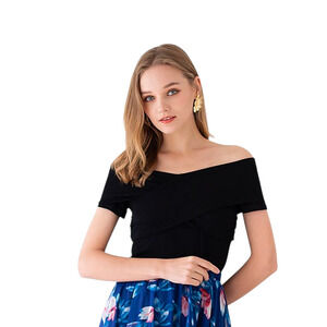 NWOT Women's ChicWish Black Off the Shoulder Wrap Look Crop Top | Size Small